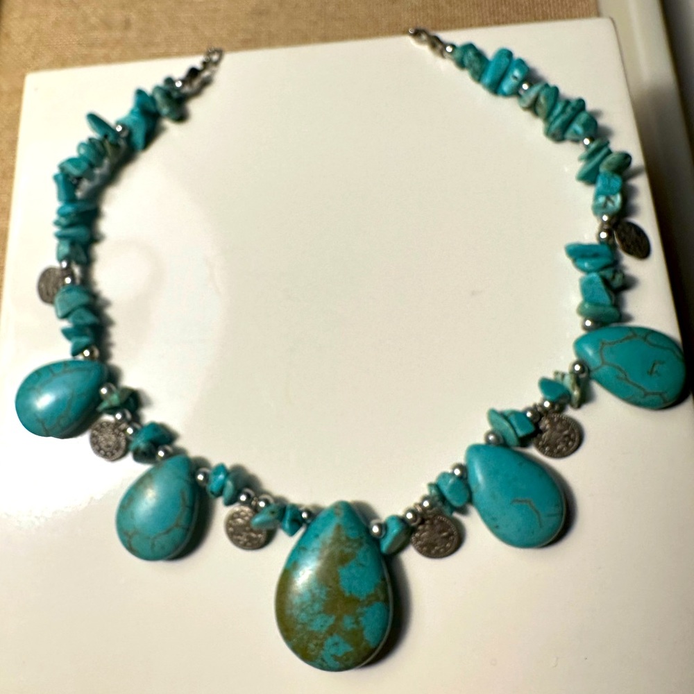 Turquoise Beaded Necklace